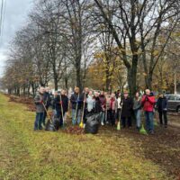 Благоустройство территории Работники ОАО «НИИ Стройэкономика» приняли участие в мероприятии, предусмотренном решением Администрации Советского района г. Минска от 7 октября 2025г. №975 «О проведении мероприятий по санитарной очистке и благоустройству территории Советского района г. Минска».